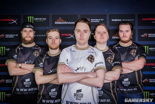 Anyone's Legend 在 LPL 第2分裂 2025 中领先 Ascend 组