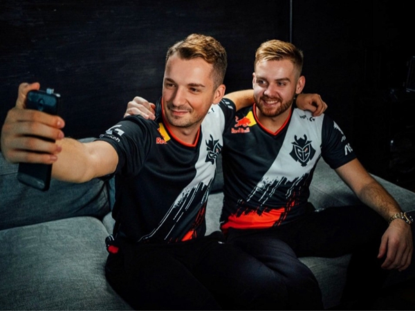 Spirit vs The MongolZ 决赛成为 BLAST Bounty Fall 2025 最受欢迎的比赛